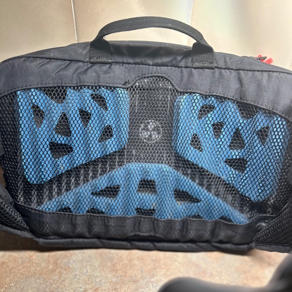 EVOC Hip pack - Picture 2 of 4